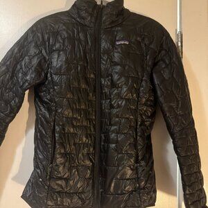 Patagonia Women's Black Puffy Jacket - size M